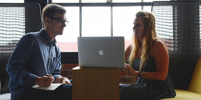 При заключении договора на обслуживание, открытие ООО, ИП бесплатно